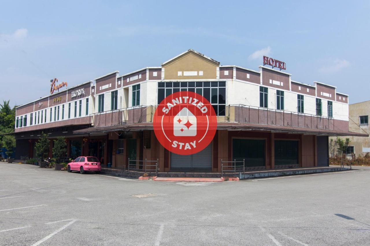 Chemor Inn Cemur Bagian luar foto